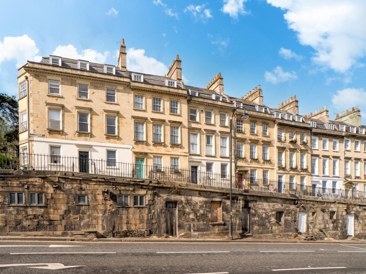 Pass The Keys Lovely 1 Bed Flat With Parking Close To The Centre Bath
